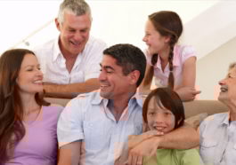 El Cuidado de los Nietos por los Abuelos: Beneficios y Límites