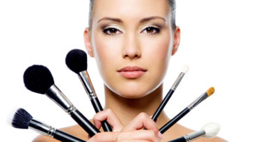 Cómo Limpiar tus Brochas de Maquillaje con Champú de Bebé