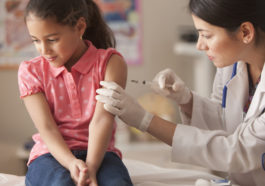 Movimientos Antivacunas y el Resurgimiento de Enfermedades