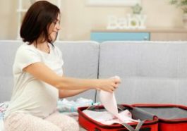 Qué llevar en la maleta del bebé para el hospital