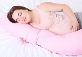 embarazo saludable mujer descansando