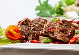 menú con carne asada