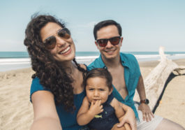 Lo Que Debes Recordar Si Llevas a Tu Bebé a La Playa