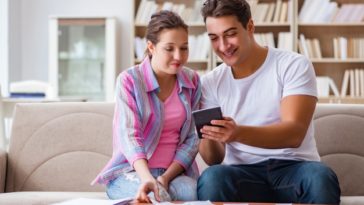 Finanzas en Pareja: Guía Cuenta de Ahorros Conjunta Matrimonio y Relaciones 2