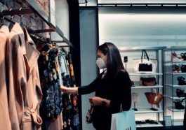 5 Maneras De Verte Fashion Usando Tu Mascarilla