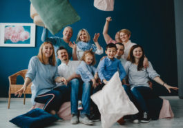 Tradiciones familiares y bienestar infantil - impacto rituales en desarrollo emocional niños