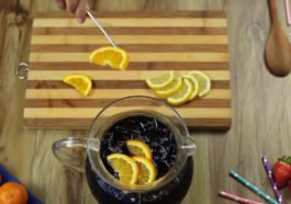 Tinto de verano navideño casero - bebida festiva refrescante española