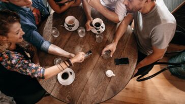 Cómo Hacer Amigos Siendo Adulta