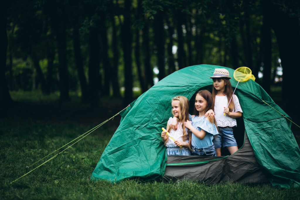 activiades divertidas para hacer en familia camping