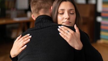 apoyo para un ser querido con cáncer-pareja junta