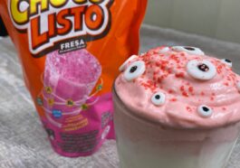 Bebida de Monstruo con Chocolisto de Fresa