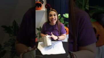 Lámpara con cara de calabaza