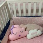 almohadón de cuna