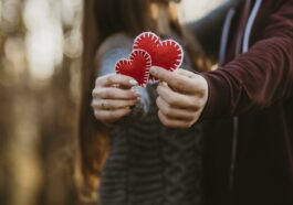 consejos clave sobre cómo presentar una nueva pareja a los hijos de manera gradual, cuidando su bienestar emocional y fortaleciendo la famili