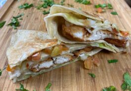 Wrap de pollo casero receta - sándwich enrollado fácil almuerzo