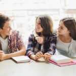 Señales de crecimiento y desarrollo infantil en el regreso a clases - Guía para padres atentos