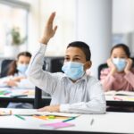Guía para padres: Adaptación escolar - Transición exitosa de colegio privado a público para niños