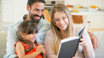 Diálogo padres e hijos: Claves para una comunicación positiva en el regreso a la escuela presencial