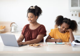 Ahorro fondo universitario familiar - planificación educación hijos futuro