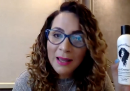 Cuidados cabello rizado infantil - guía mantenimiento rizos naturales