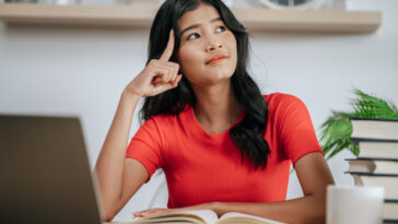 Orientación vocacional adolescentes - guía padres elección carrera profesional
