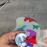 Manualidades sustentables para niños - plato de pintura reciclado diy Copy Retry Manualidades sustentables para niños - plato de pintura reciclado