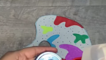 Manualidades sustentables para niños - plato de pintura reciclado diy Copy Retry Manualidades sustentables para niños - plato de pintura reciclado