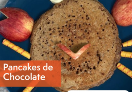 Pancakes caseros de chocolate - receta desayuno familiar dulce