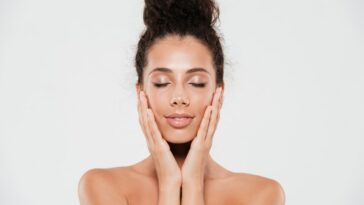 Tu piel se favorece con una paleta fría o cálida