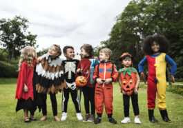 3 Ideas para hacer disfraces de MARVEL en casa para el colegio