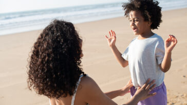 como ayudar a mi hijo a ser más independiente