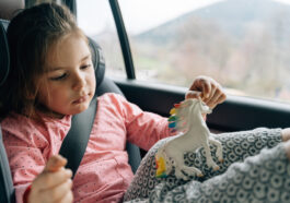 Tips para que el bebé no llore en la silla del auto