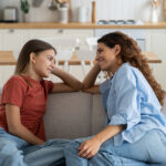 valores a tus hijos mamá e hina hablando