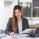 cómo ahorrar para comprar tu primera propiedad supermamás